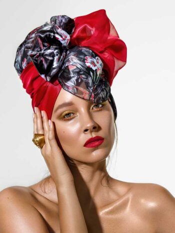 Schaeffer Studios New York Beauty Photographer Featuring Elizabeth Siemczyk for L'Officiel - Red and Blue Scarf